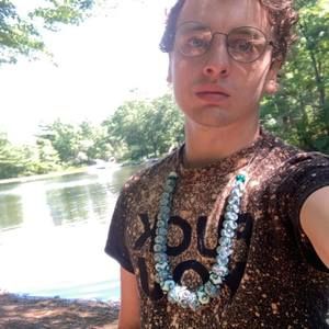 Meet your Posher, Evan